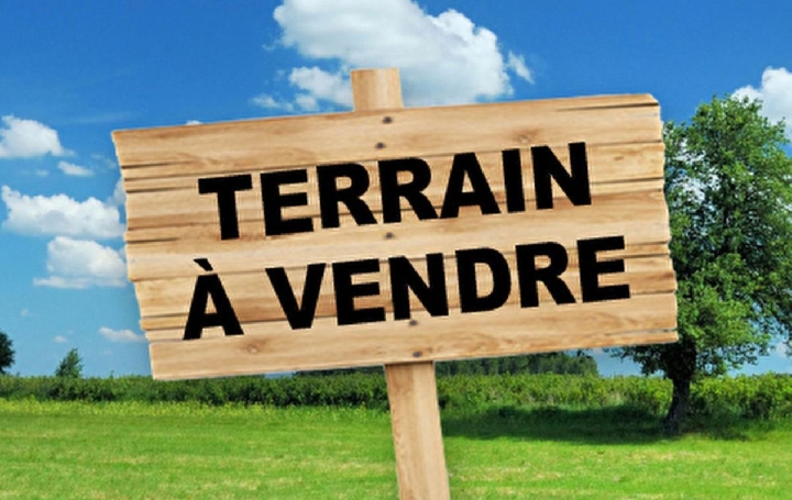 Terrain   SAINT-QUENTIN-LA-CHABANNE  2 458 m2 17 500 € 