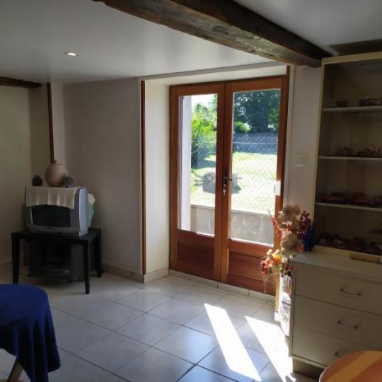  Aubusson Immobilier : Maison / Villa | SAINT-MARC-A-FRONGIER (23200) | 91 m2 | 66 000 € 