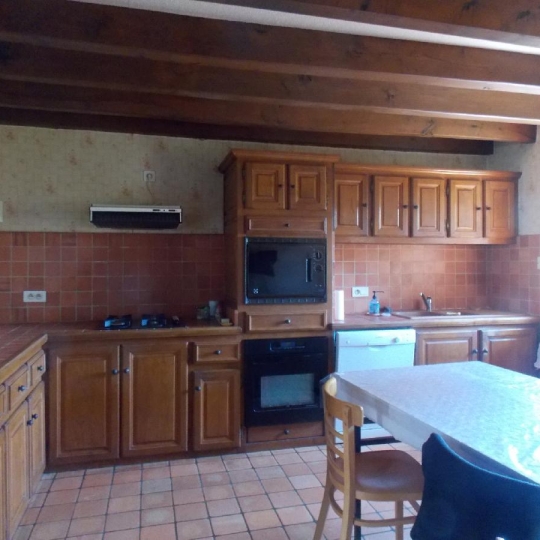  Aubusson Immobilier : House | LA CHAUSSADE (23200) | 230 m2 | 180 000 € 