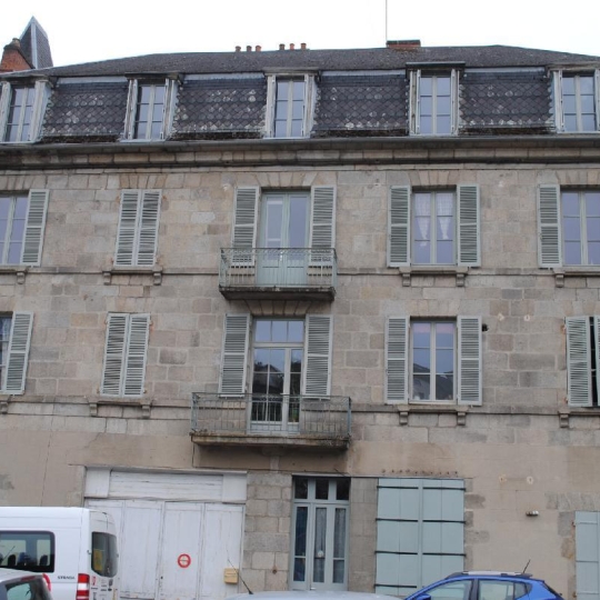 Aubusson Immobilier : Building | AUBUSSON (23200) | 397.00m2 | 171 200 € 