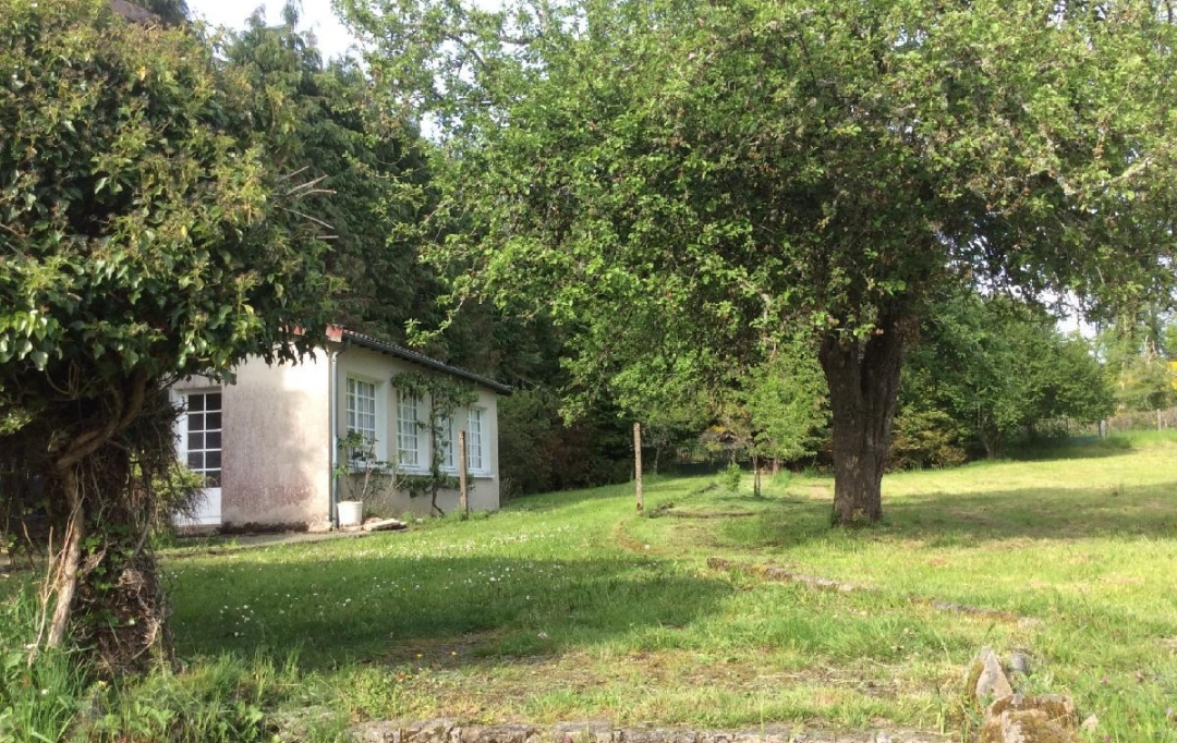 Aubusson Immobilier : Maison / Villa | SAINT-SULPICE-LES-CHAMPS (23480) | 75 m2 | 140 400 € 