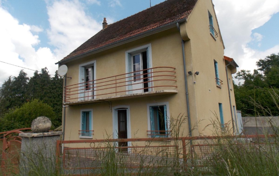 Aubusson Immobilier : Maison / Villa | SAINT-MEDARD-LA-ROCHETTE (23200) | 175 m2 | 115 500 € 