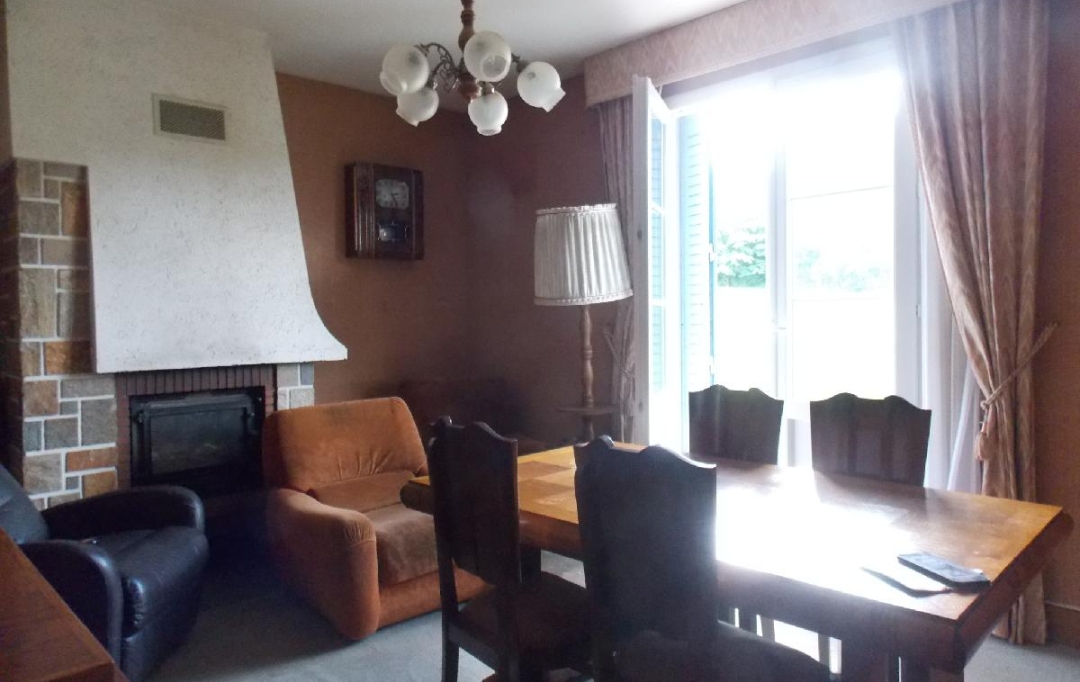Aubusson Immobilier : Maison / Villa | SAINT-MEDARD-LA-ROCHETTE (23200) | 175 m2 | 115 500 € 