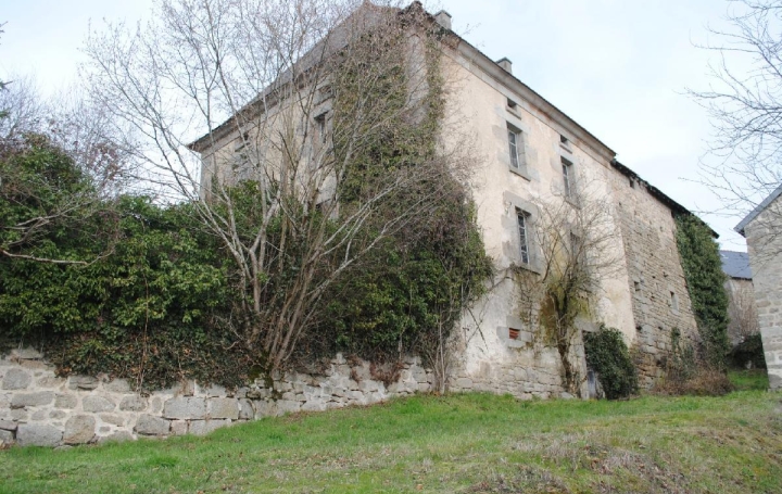 Aubusson Immobilier : Maison / Villa | AHUN (23150) | 100 m2 | 18 000 € 