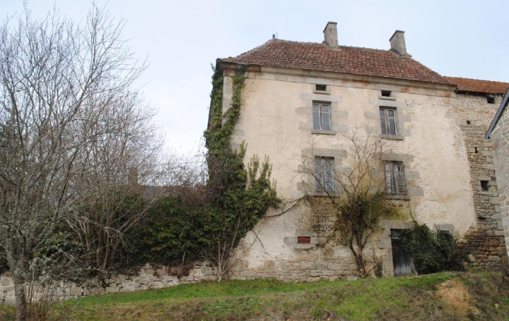 Aubusson Immobilier : Maison / Villa | AHUN (23150) | 100 m2 | 18 000 € 