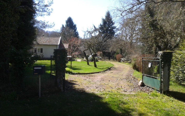 Maison SAINT-SULPICE-LES-CHAMPS 75 m2 140 400 € Maison SAINT-SULPICE-LES-CHAMPS 75 m2 140 400 €